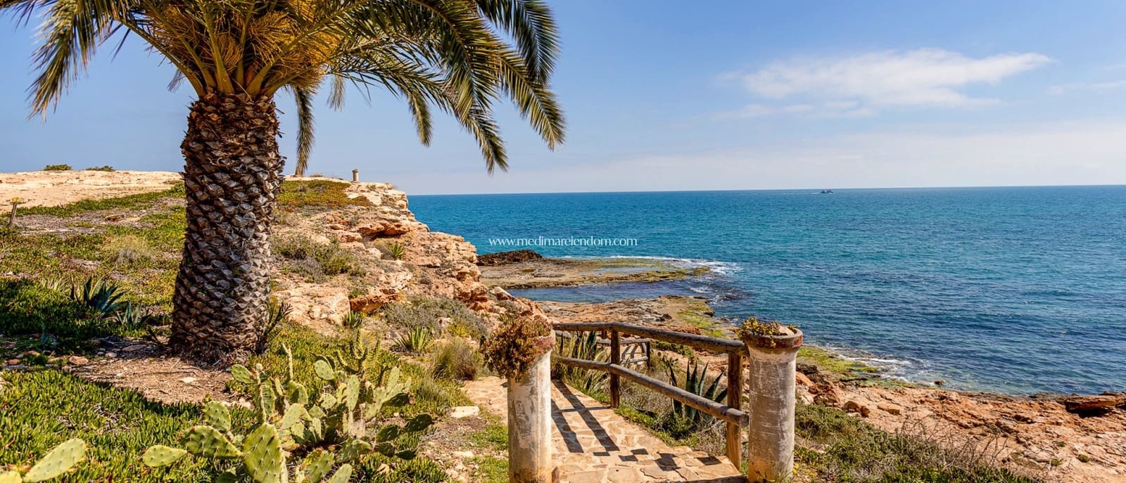 2 bedroom Apartment for sale in Torrevieja with pool garage - € 219,000 (Ref: 9453442)