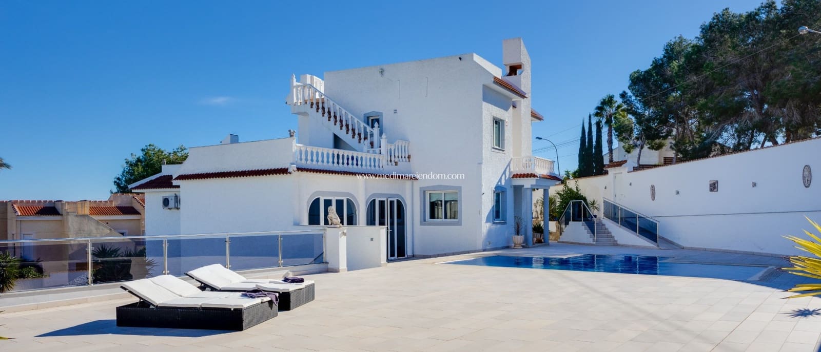 6 bedroom Villa for sale in San Miguel de Salinas with pool garage - € 649,000 (Ref: 9499901)