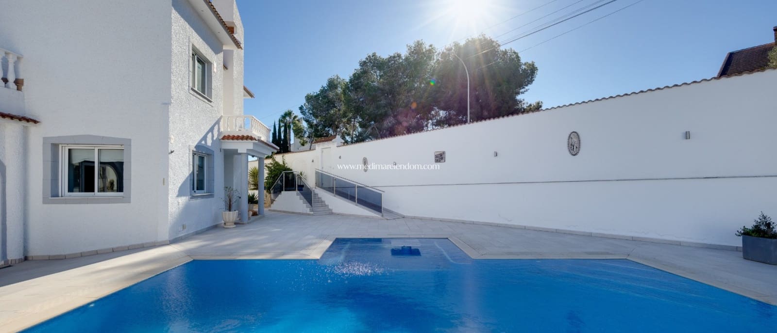 6 bedroom Villa for sale in San Miguel de Salinas with pool garage - € 649,000 (Ref: 9499901)