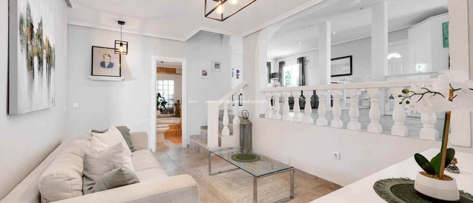 6 bedroom Villa for sale in San Miguel de Salinas with pool garage - € 649,000 (Ref: 9499901)