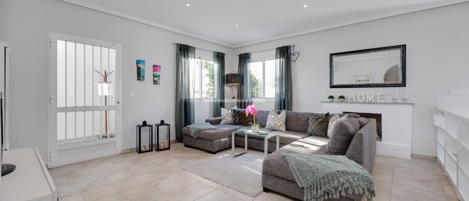 6 bedroom Villa for sale in San Miguel de Salinas with pool garage - € 649,000 (Ref: 9499901)