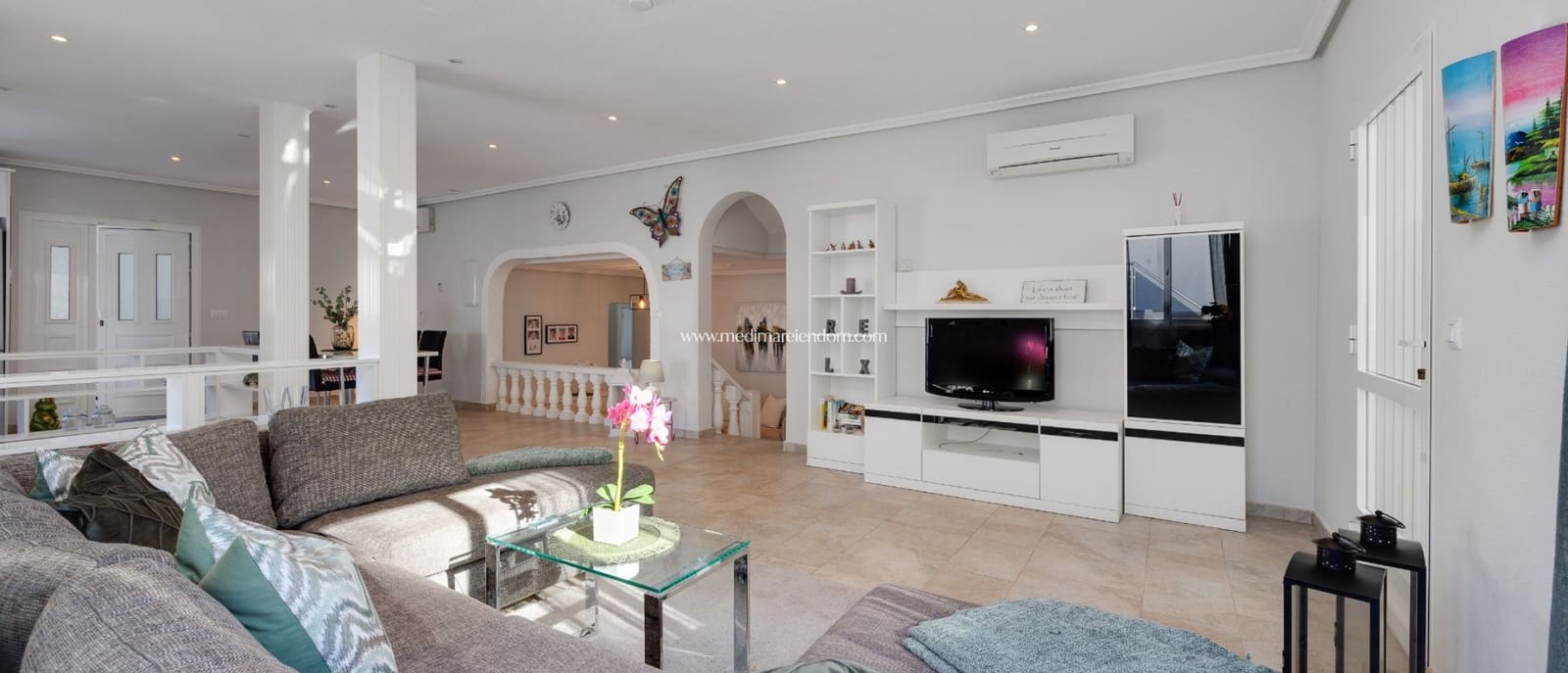 6 bedroom Villa for sale in San Miguel de Salinas with pool garage - € 649,000 (Ref: 9499901)