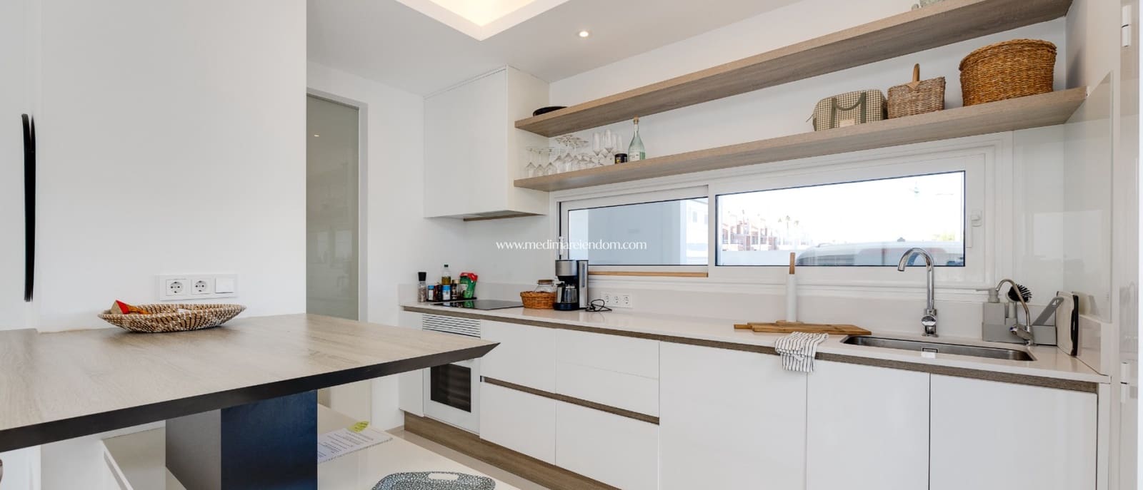 3 slaapkamer Halfvrijstaande villa te koop in Ciudad Quesada met zwembad garage - € 390.000 (Ref: 9519351)