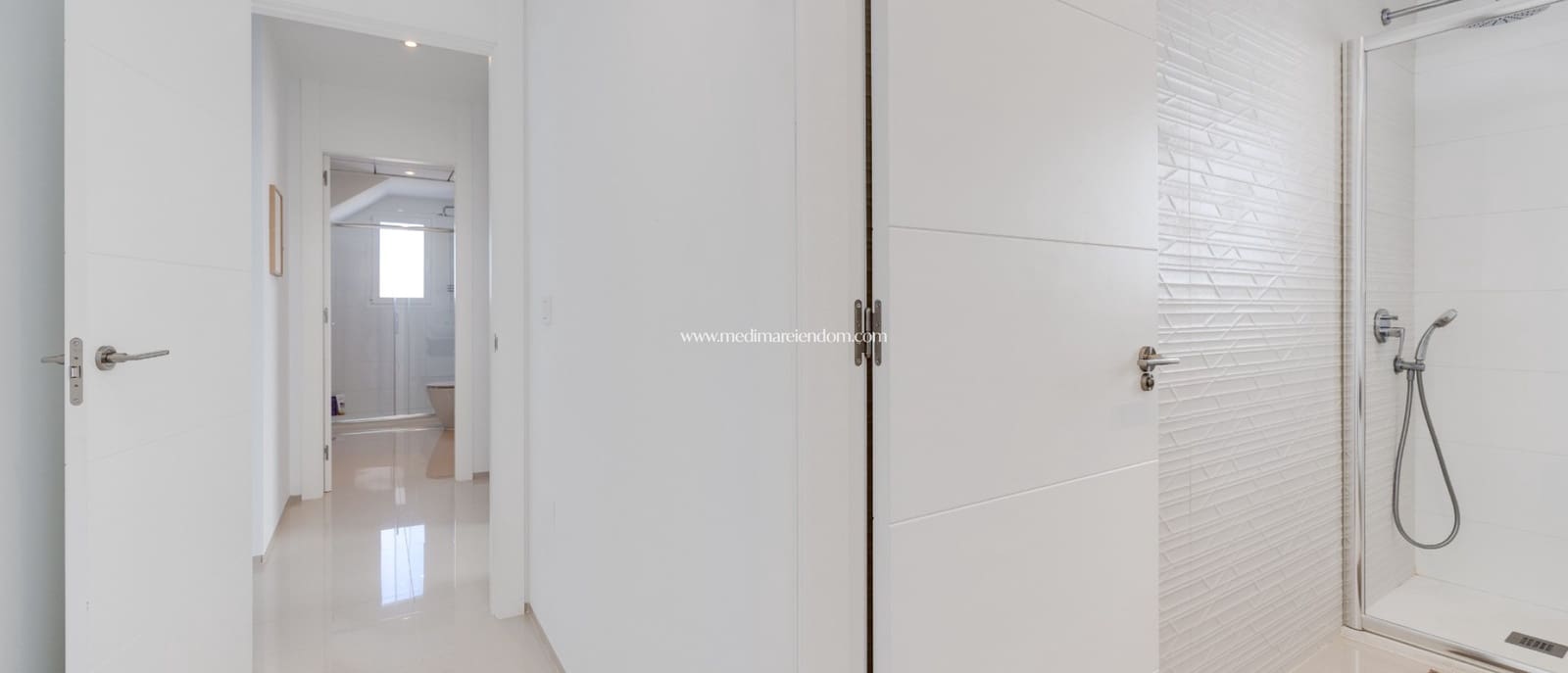 3 slaapkamer Halfvrijstaande villa te koop in Ciudad Quesada met zwembad garage - € 390.000 (Ref: 9519351)