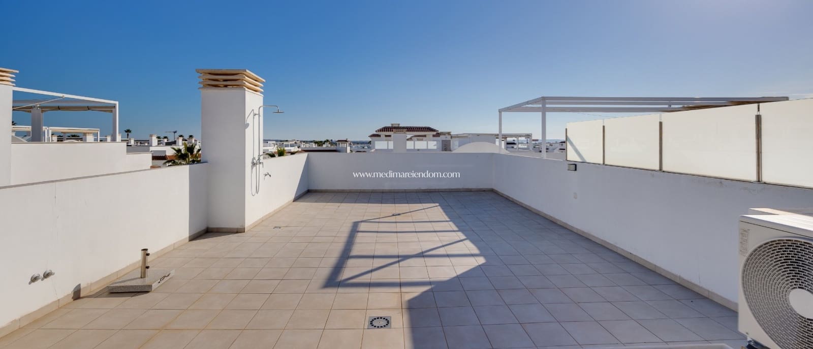 3 slaapkamer Halfvrijstaande villa te koop in Ciudad Quesada met zwembad garage - € 390.000 (Ref: 9519351)