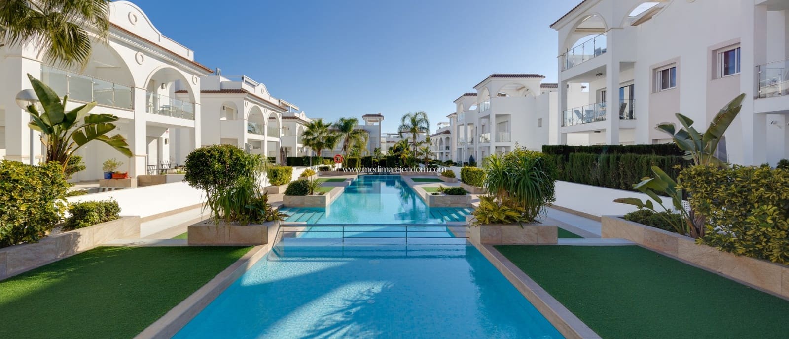 3 slaapkamer Halfvrijstaande villa te koop in Ciudad Quesada met zwembad garage - € 390.000 (Ref: 9519351)