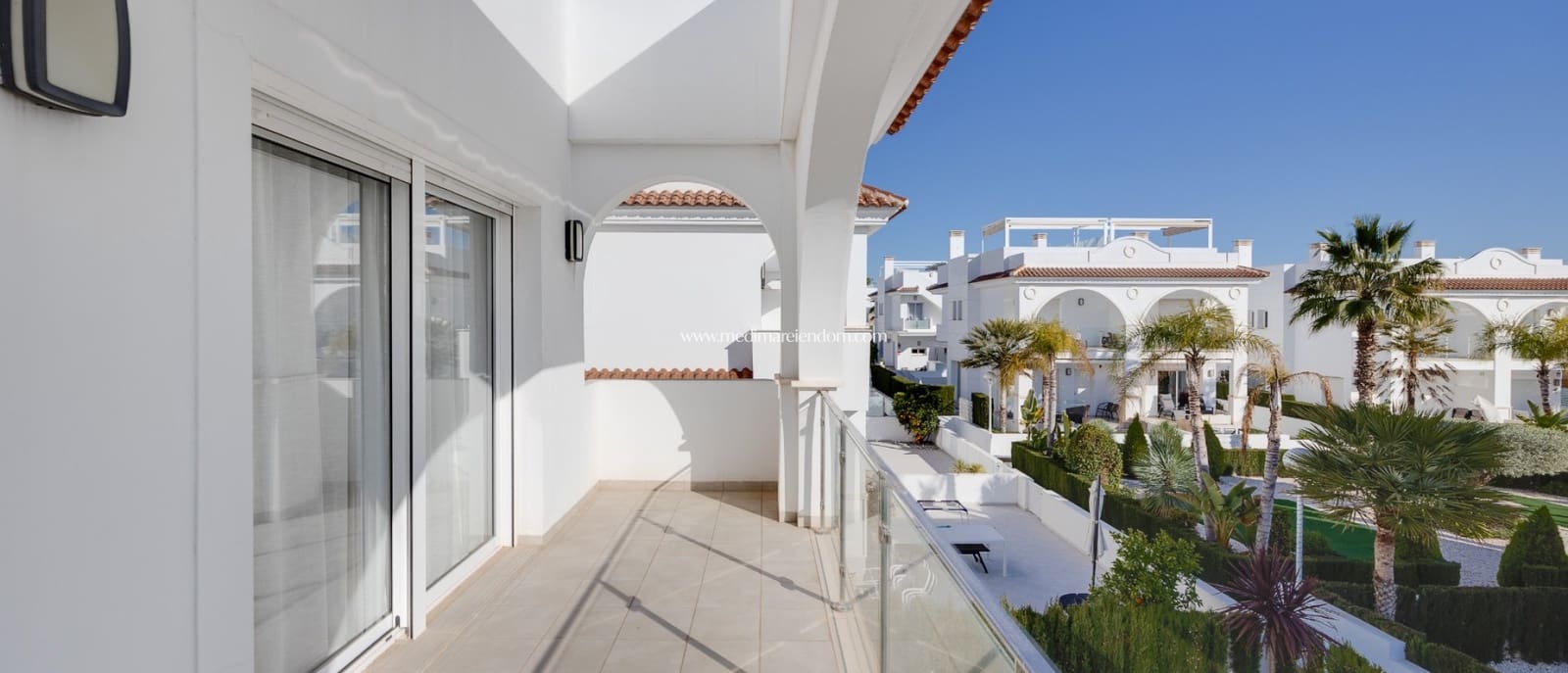 3 slaapkamer Halfvrijstaande villa te koop in Ciudad Quesada met zwembad garage - € 390.000 (Ref: 9519351)