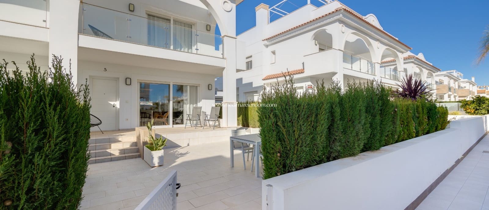 3 slaapkamer Halfvrijstaande villa te koop in Ciudad Quesada met zwembad garage - € 390.000 (Ref: 9519351)