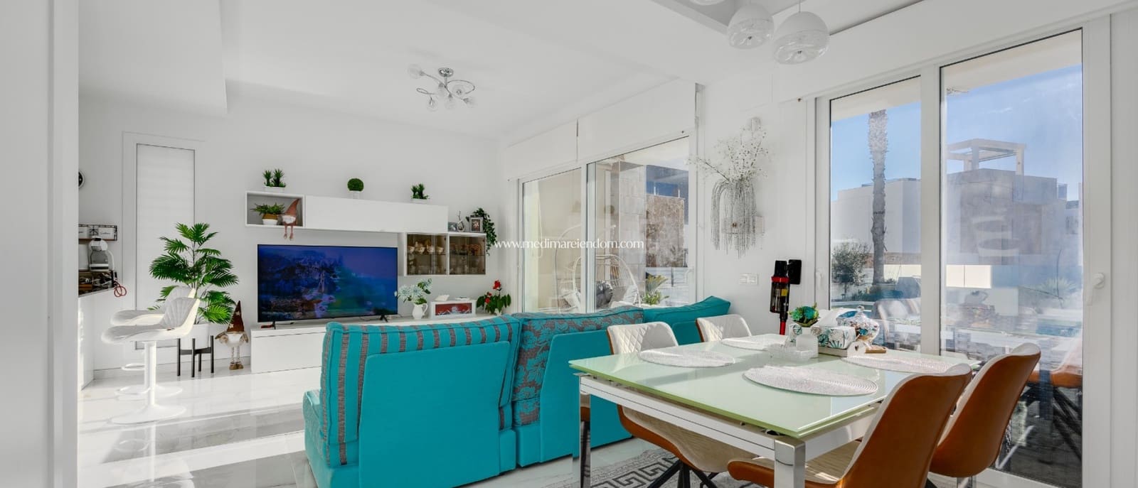 4 camera da letto Villa in vendita in Torrevieja con piscina garage - 750.000 € (Rif: 9539680)