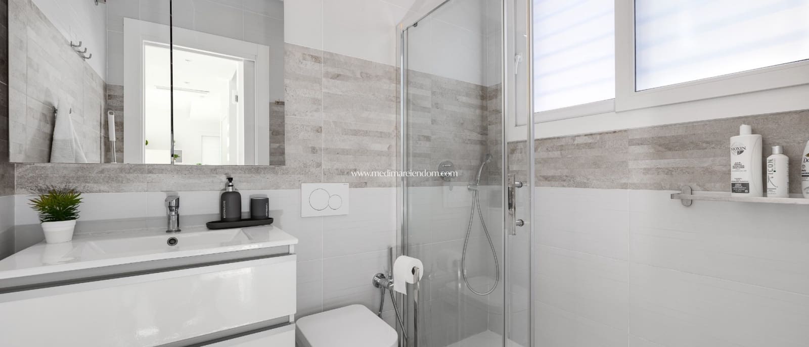 4 camera da letto Villa in vendita in Torrevieja con piscina garage - 750.000 € (Rif: 9539680)