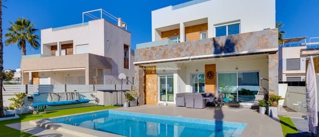 4 sovrum Villa till salu i Los Frutales, Torrevieja med pool garage - 750 000 € (Ref: 9539680)