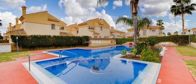 3 bedroom Villa for sale in Ciudad Quesada, Rojales with pool garage - € 299,500 (Ref: 9542568)
