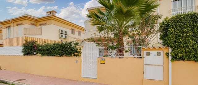 3 bedroom Villa for sale in Ciudad Quesada, Rojales with pool garage - € 299,500 (Ref: 9542568)