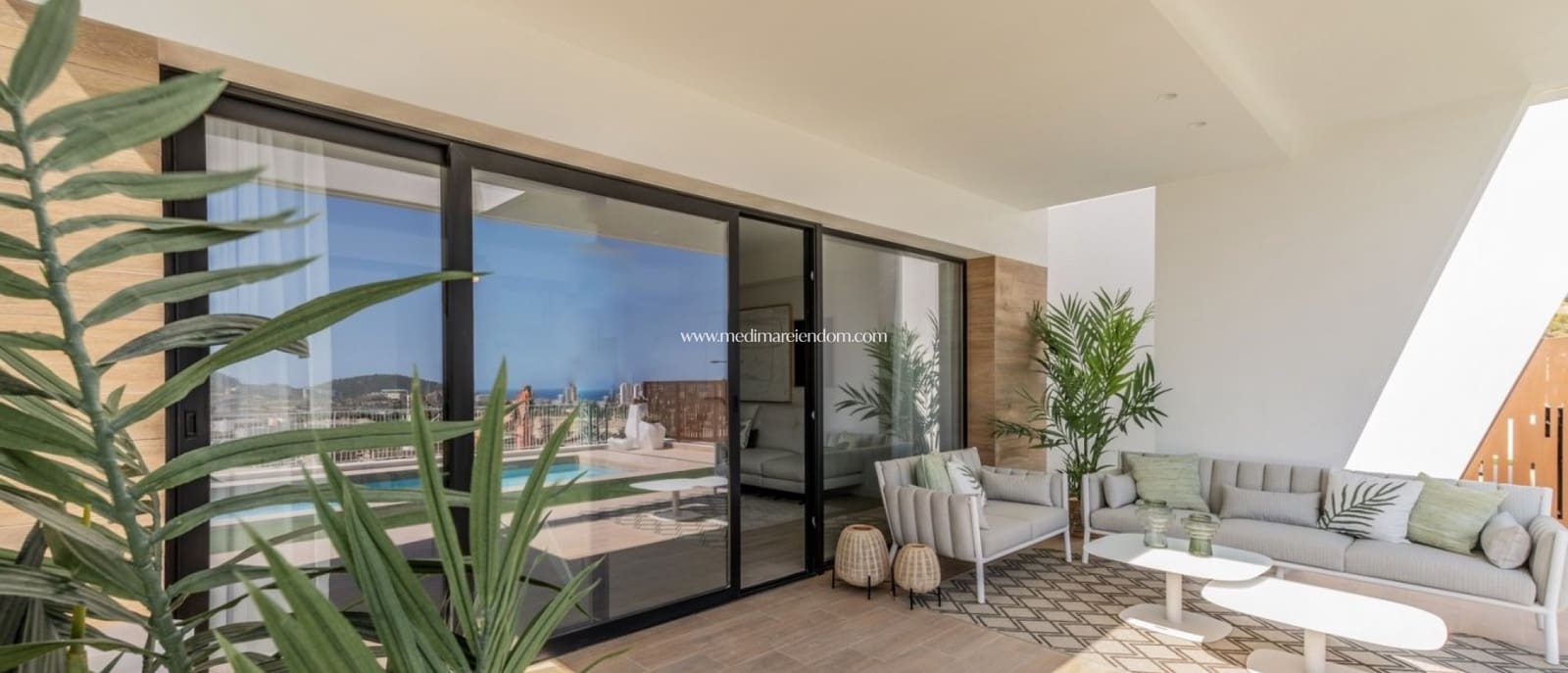 Chalet de 4 habitaciones en Finestrat en venta con piscina - 875.000 € (Ref: 9547159)