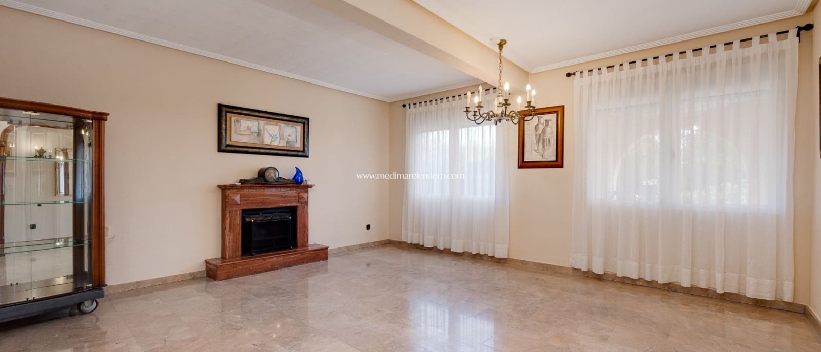 3 bedroom Villa for sale in El Chaparral with pool garage - € 390,000 (Ref: 9559898)