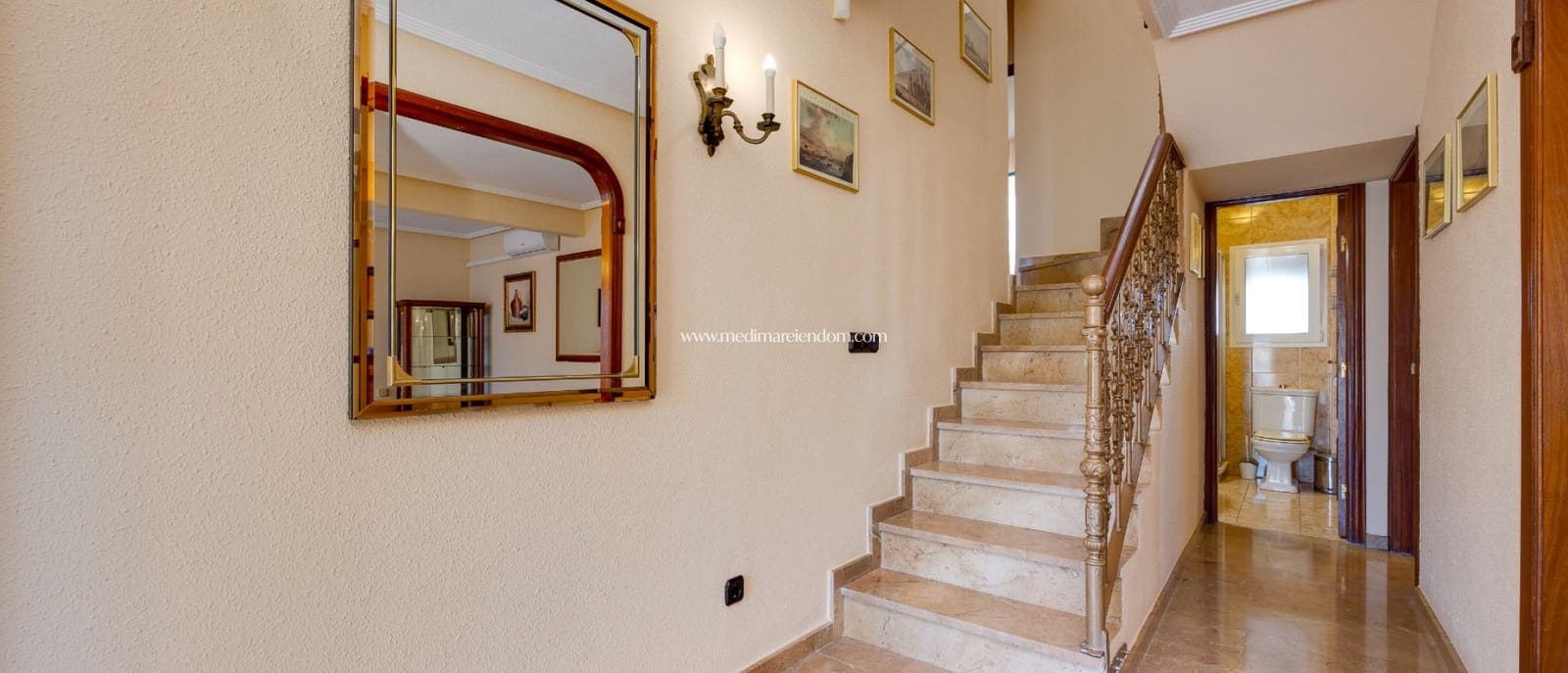 3 bedroom Villa for sale in El Chaparral with pool garage - € 390,000 (Ref: 9559898)