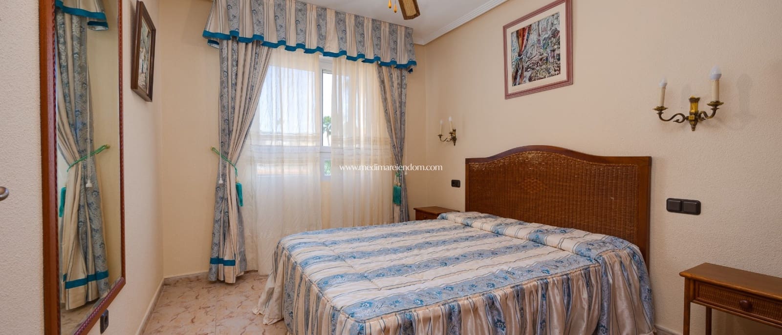 3 bedroom Villa for sale in El Chaparral with pool garage - € 390,000 (Ref: 9559898)