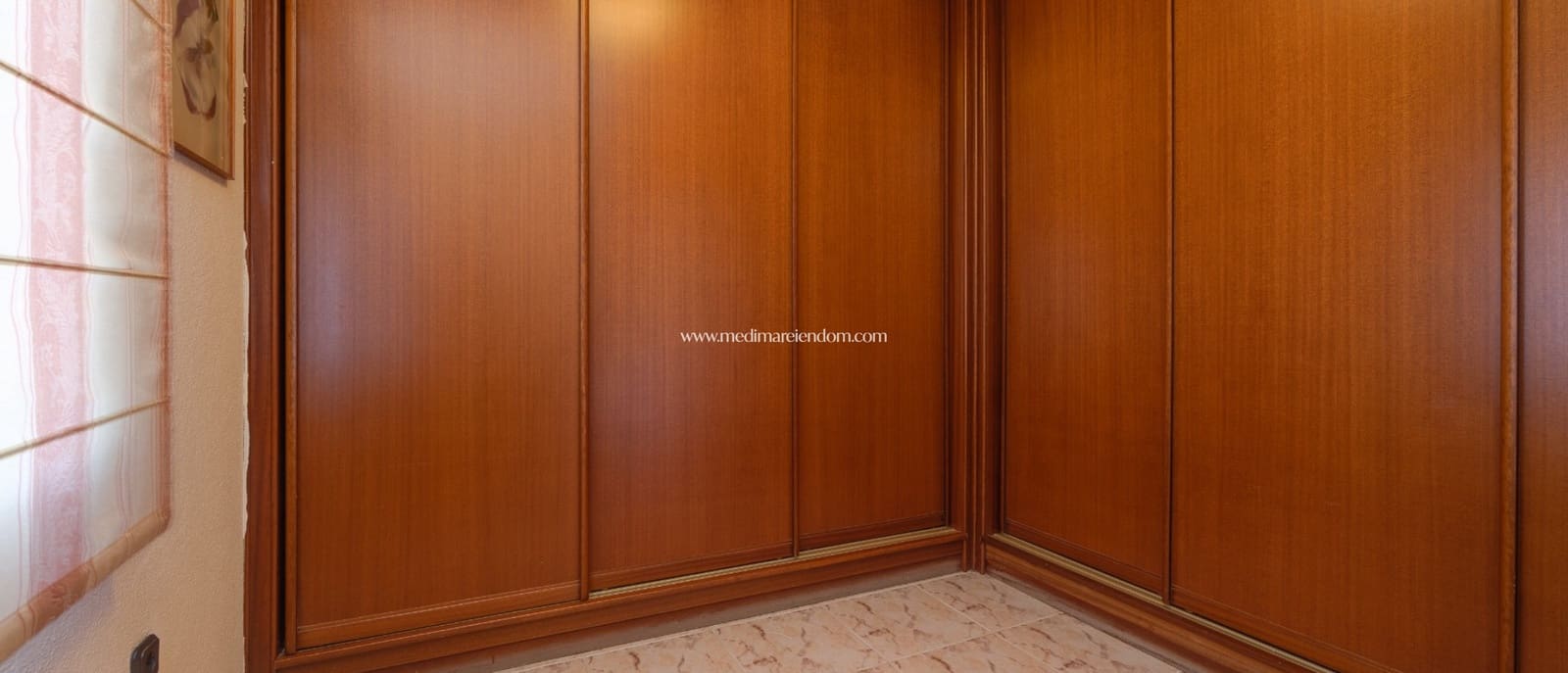 3 bedroom Villa for sale in El Chaparral with pool garage - € 390,000 (Ref: 9559898)