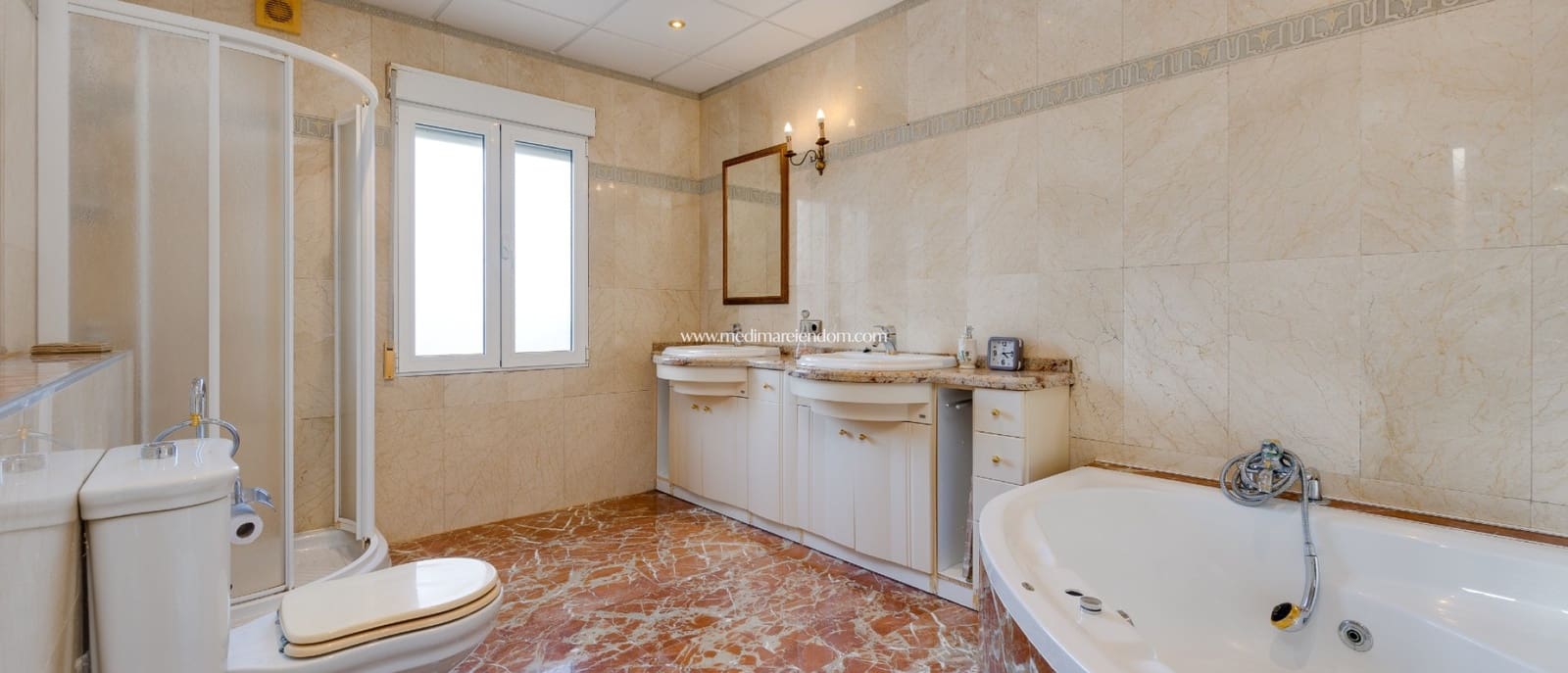 3 bedroom Villa for sale in El Chaparral with pool garage - € 390,000 (Ref: 9559898)