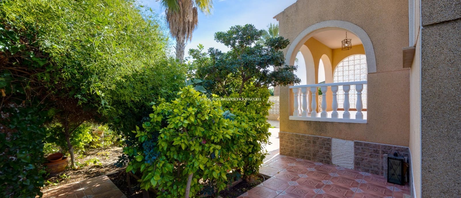 3 bedroom Villa for sale in El Chaparral with pool garage - € 390,000 (Ref: 9559898)