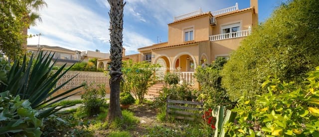 3 bedroom Villa for sale in El Chaparral, Torrevieja with pool garage - € 390,000 (Ref: 9559898)