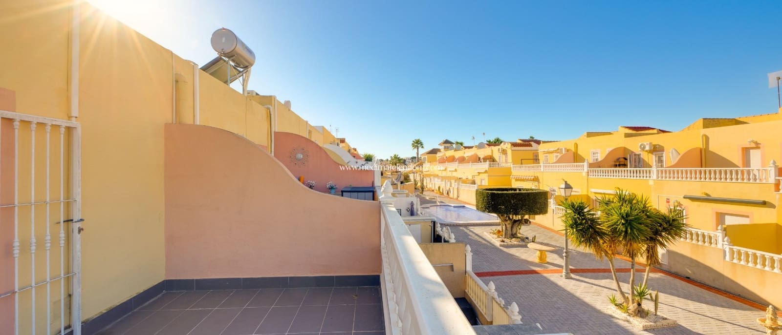 2 sovrum Villa till salu i Villamartin med pool garage - 229 000 € (Ref: 9624273)