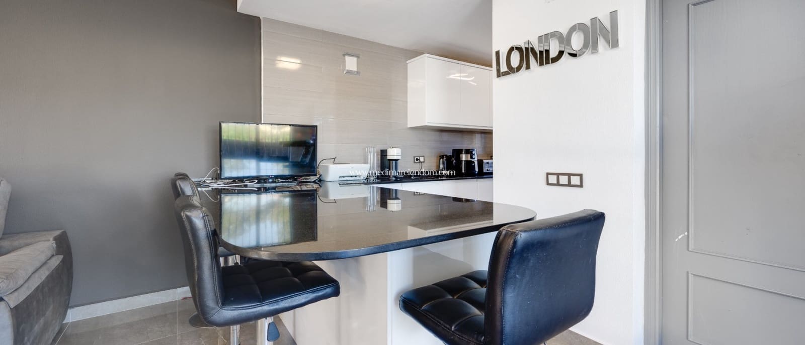 2 sovrum Villa till salu i Villamartin med pool garage - 229 000 € (Ref: 9624273)