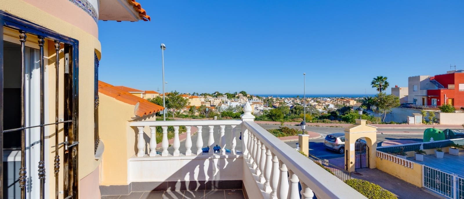 2 sovrum Villa till salu i Villamartin med pool garage - 229 000 € (Ref: 9624273)