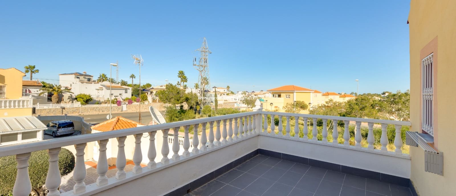 2 sovrum Villa till salu i Villamartin med pool garage - 229 000 € (Ref: 9624273)