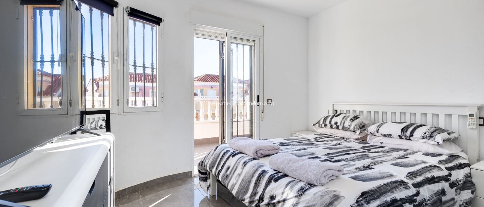 2 sovrum Villa till salu i Villamartin med pool garage - 229 000 € (Ref: 9624273)