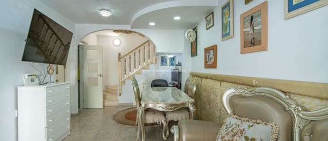 3 chambre Maison de Ville à vendre à Playa Flamenca, Orihuela avec piscine garage - 219 000 € (Ref: 9658026)