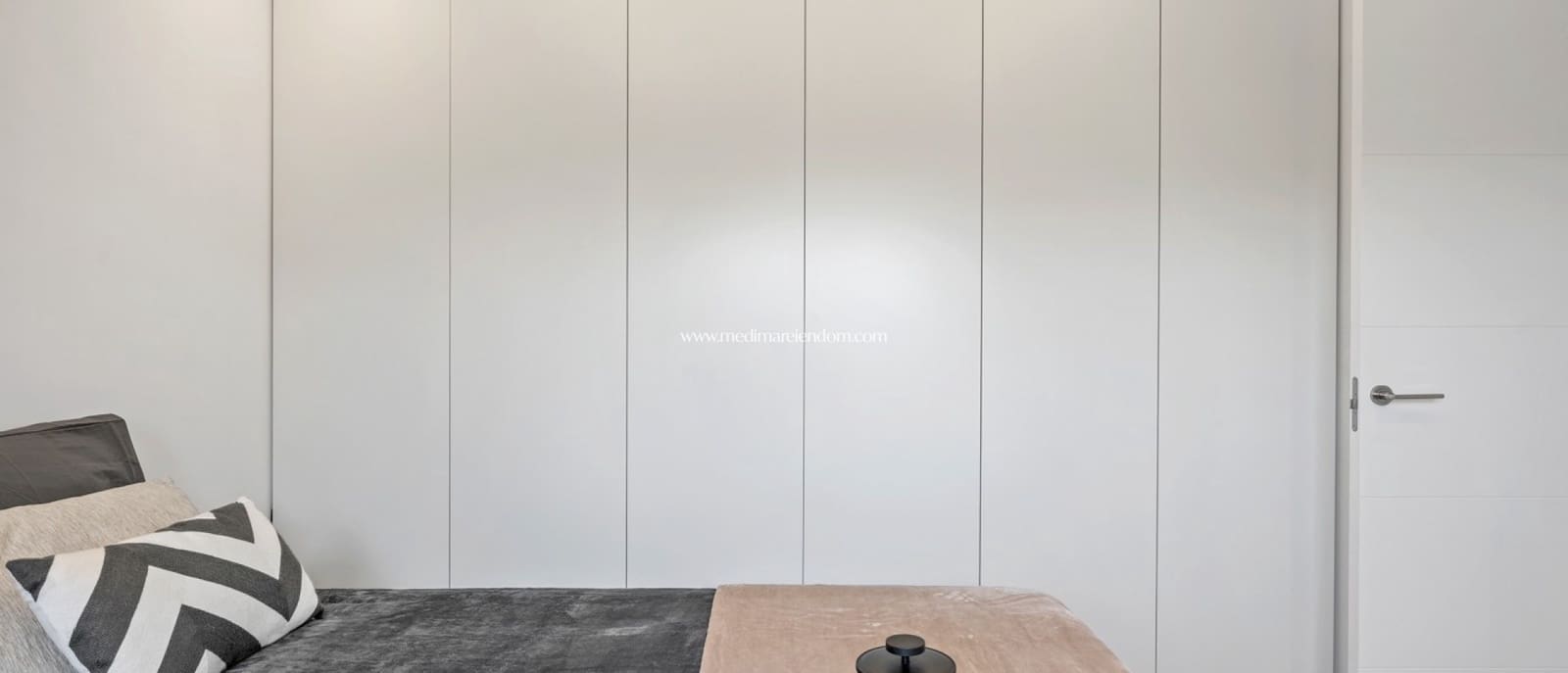 3 bedroom Villa for sale in Ciudad Quesada with pool garage - € 595,000 (Ref: 9800821)