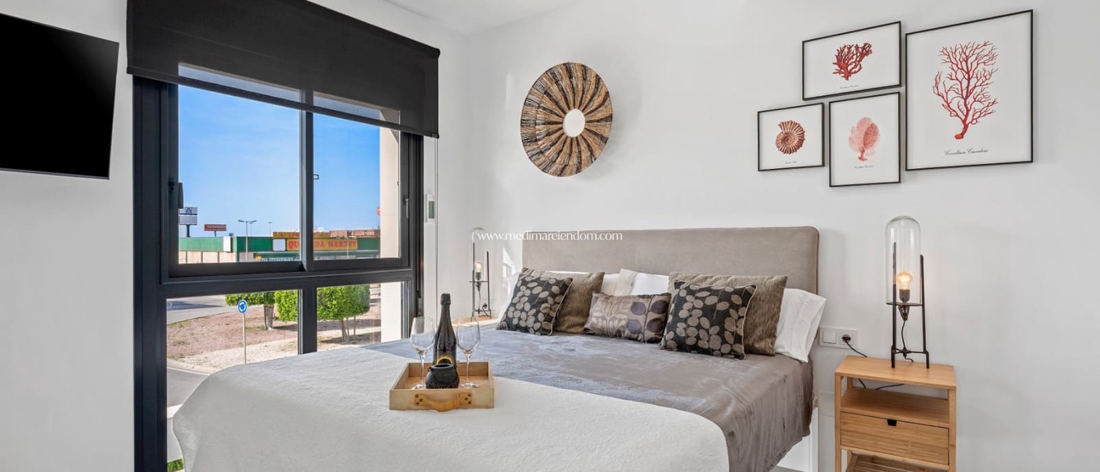 3 bedroom Villa for sale in Ciudad Quesada with pool garage - € 595,000 (Ref: 9800821)