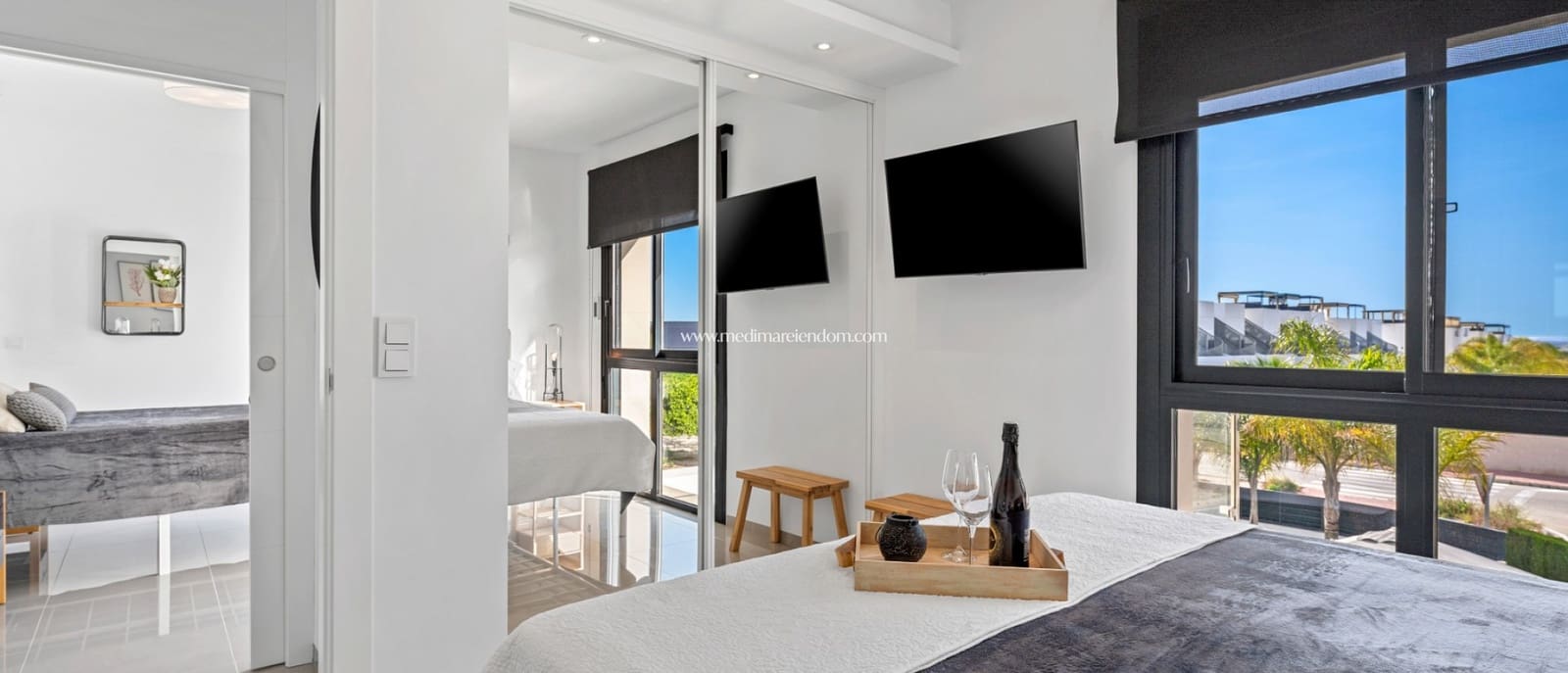 3 bedroom Villa for sale in Ciudad Quesada with pool garage - € 595,000 (Ref: 9800821)