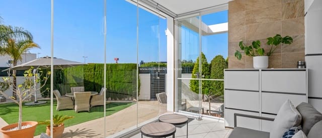 3 Zimmer Villa zu verkaufen in Ciudad Quesada, Rojales mit Pool Garage - 595.000 € (Ref: 9800821)