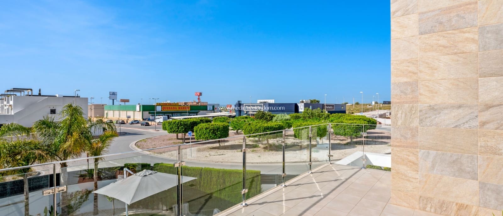 3 bedroom Villa for sale in Ciudad Quesada with pool garage - € 595,000 (Ref: 9800821)