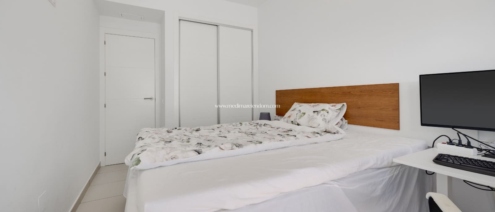 3 chambre Villa/Maison à vendre à Cabo Roig avec piscine garage - 420 000 € (Ref: 9812941)