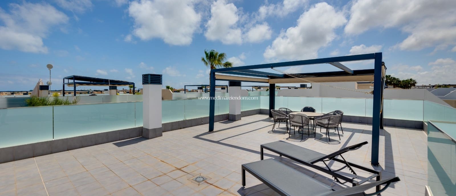 3 chambre Villa/Maison à vendre à Cabo Roig avec piscine garage - 420 000 € (Ref: 9812941)