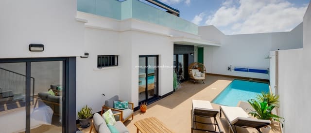 3 chambre Villa/Maison à vendre à Cabo Roig, Orihuela avec piscine garage - 420 000 € (Ref: 9812941)