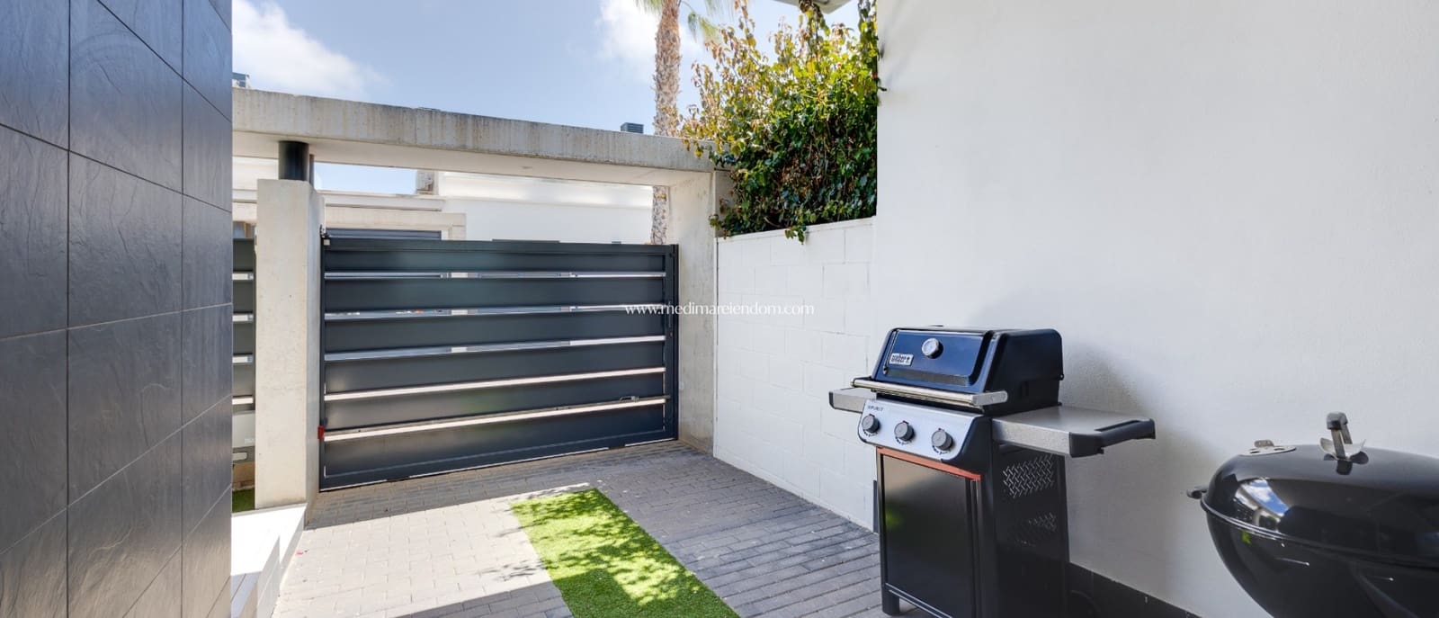 3 chambre Villa/Maison à vendre à Cabo Roig avec piscine garage - 420 000 € (Ref: 9812941)