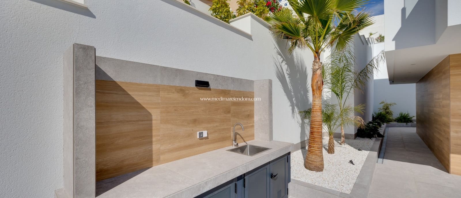 Chalet de 4 habitaciones en Ciudad Quesada en venta con piscina garaje - 1.150.000 € (Ref: 9838777)