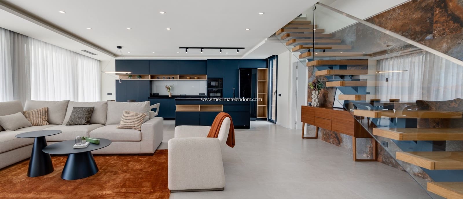 Chalet de 4 habitaciones en Ciudad Quesada en venta con piscina garaje - 1.150.000 € (Ref: 9838777)