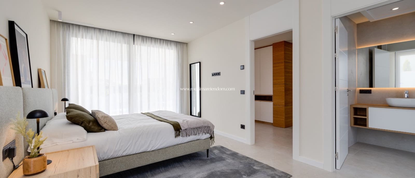 Chalet de 4 habitaciones en Ciudad Quesada en venta con piscina garaje - 1.150.000 € (Ref: 9838777)