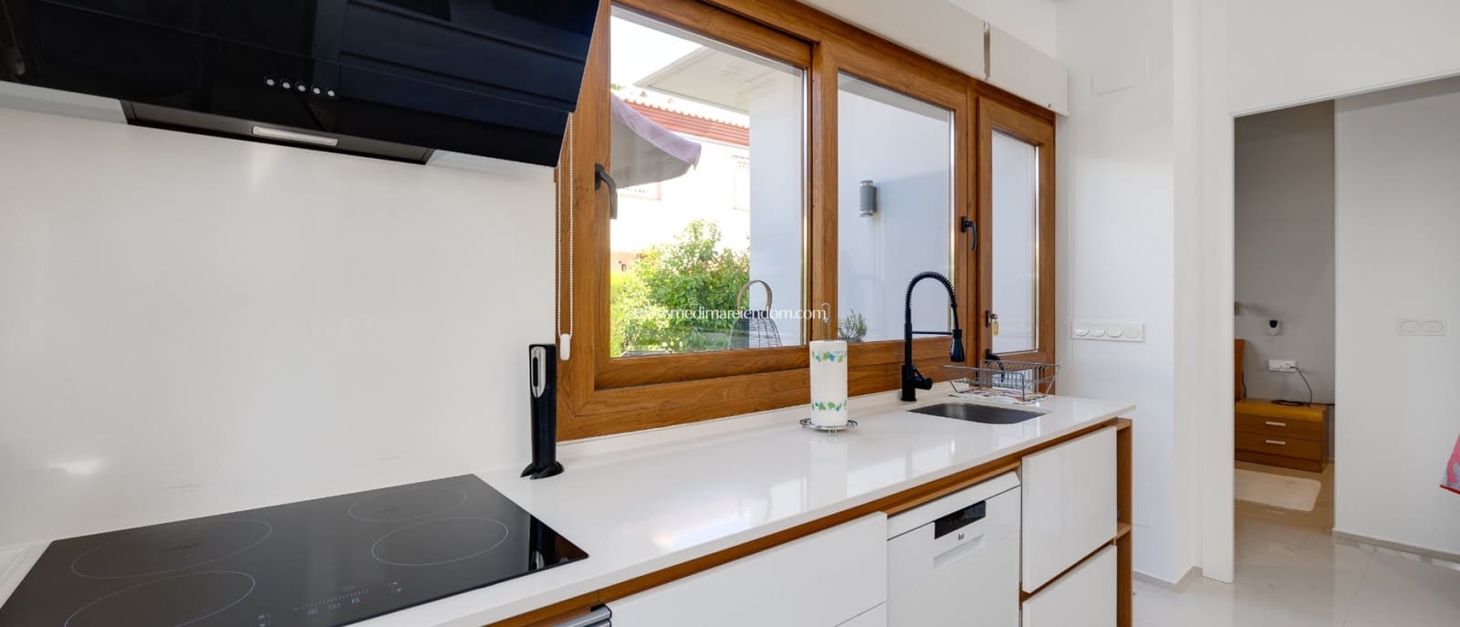 Chalet de 3 habitaciones en Doña Pepa en venta con piscina garaje - 585.000 € (Ref: 9877587)