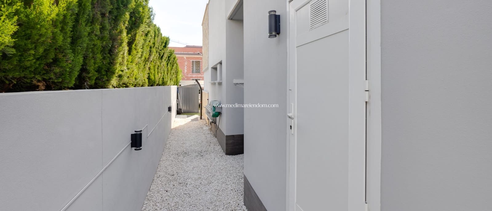 Chalet de 3 habitaciones en Doña Pepa en venta con piscina garaje - 585.000 € (Ref: 9877587)