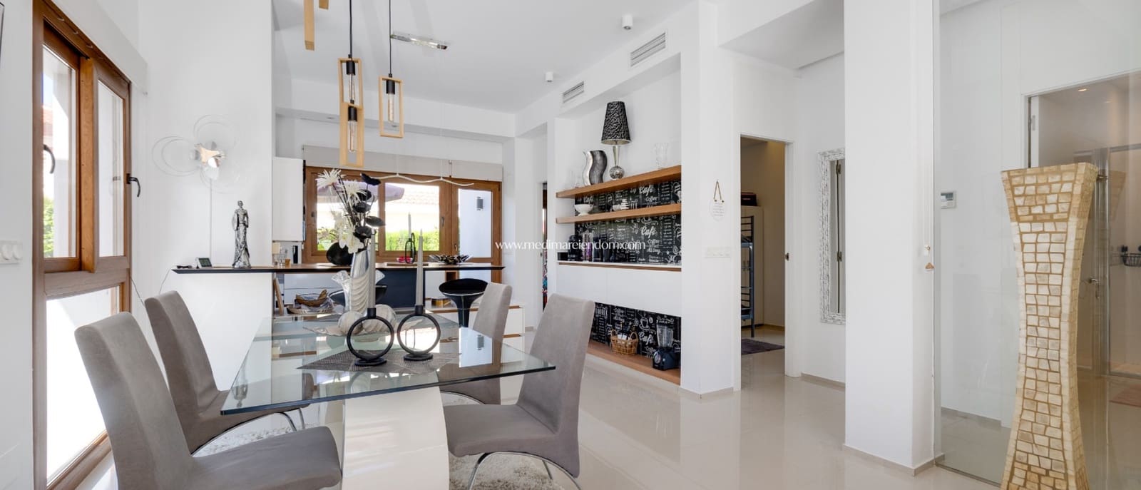 Chalet de 3 habitaciones en Doña Pepa en venta con piscina garaje - 585.000 € (Ref: 9877587)