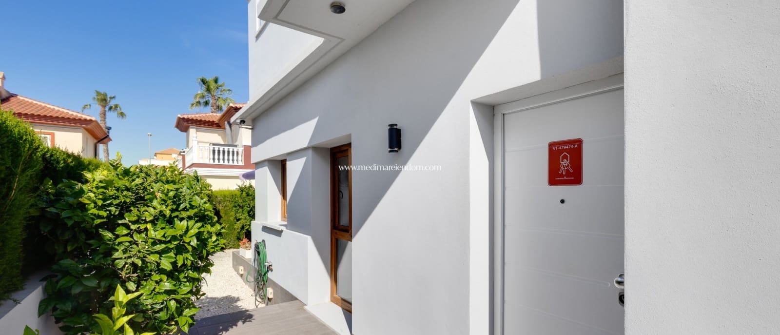 Chalet de 3 habitaciones en Doña Pepa en venta con piscina garaje - 585.000 € (Ref: 9877587)