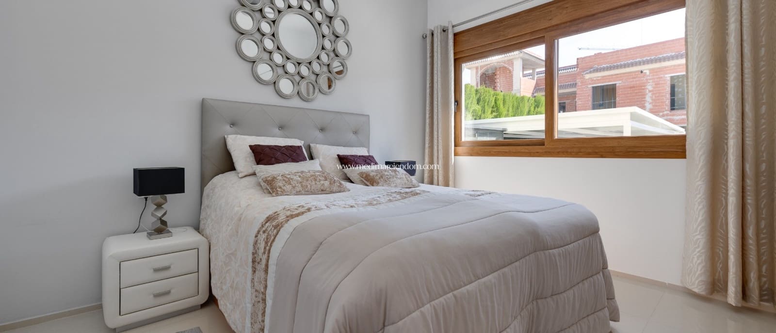 Chalet de 3 habitaciones en Doña Pepa en venta con piscina garaje - 585.000 € (Ref: 9877587)
