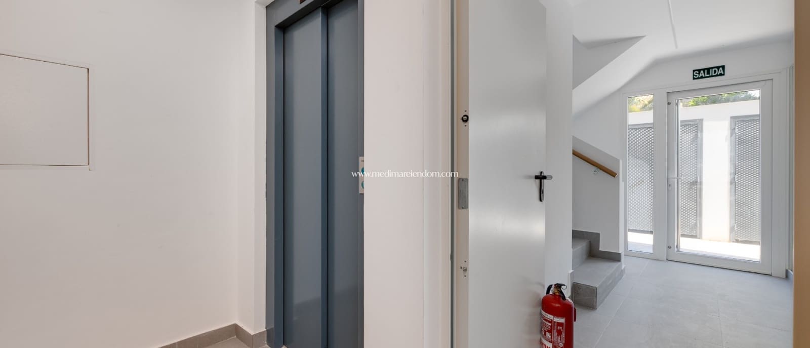 3 soverom Leilighet til salgs i Orihuela Costa med svømmebasseng garasje - € 479 000 (Ref: 9923017)