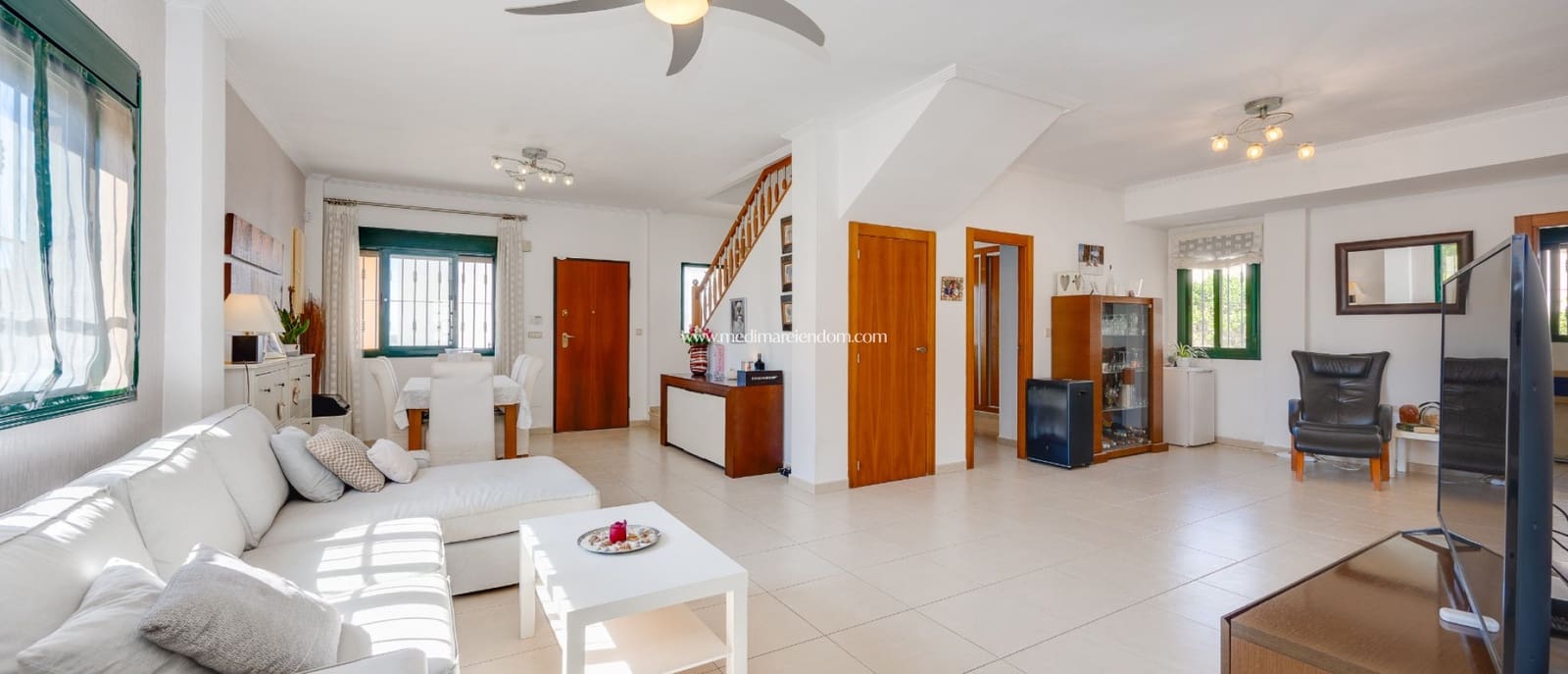 5 chambre Villa/Maison à vendre à Ciudad Quesada avec piscine garage - 489 000 € (Ref: 9999448)